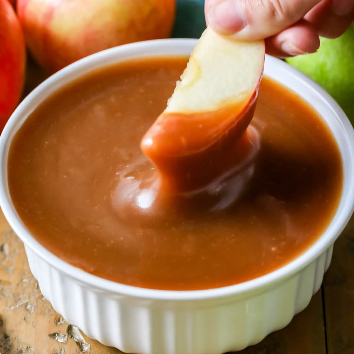 Satisfy Cravings: Effortless Caramel Apple Dip in Just 5 Ingredients